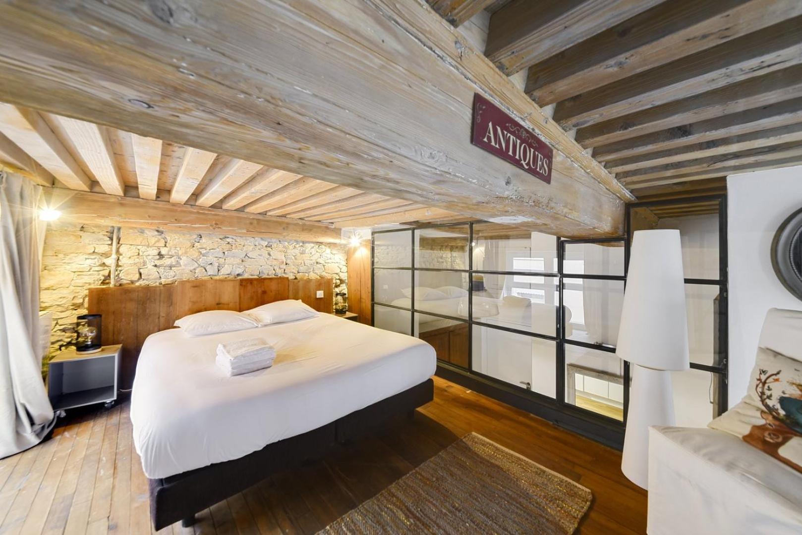 Guestready - Magnificent Duplex Canut Hypercentre Lyon Exteriör bild