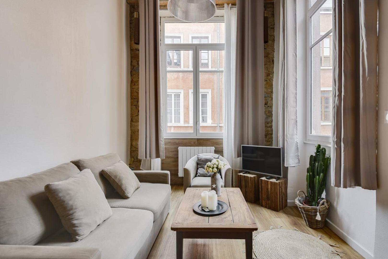 Guestready - Magnificent Duplex Canut Hypercentre Lyon Exteriör bild