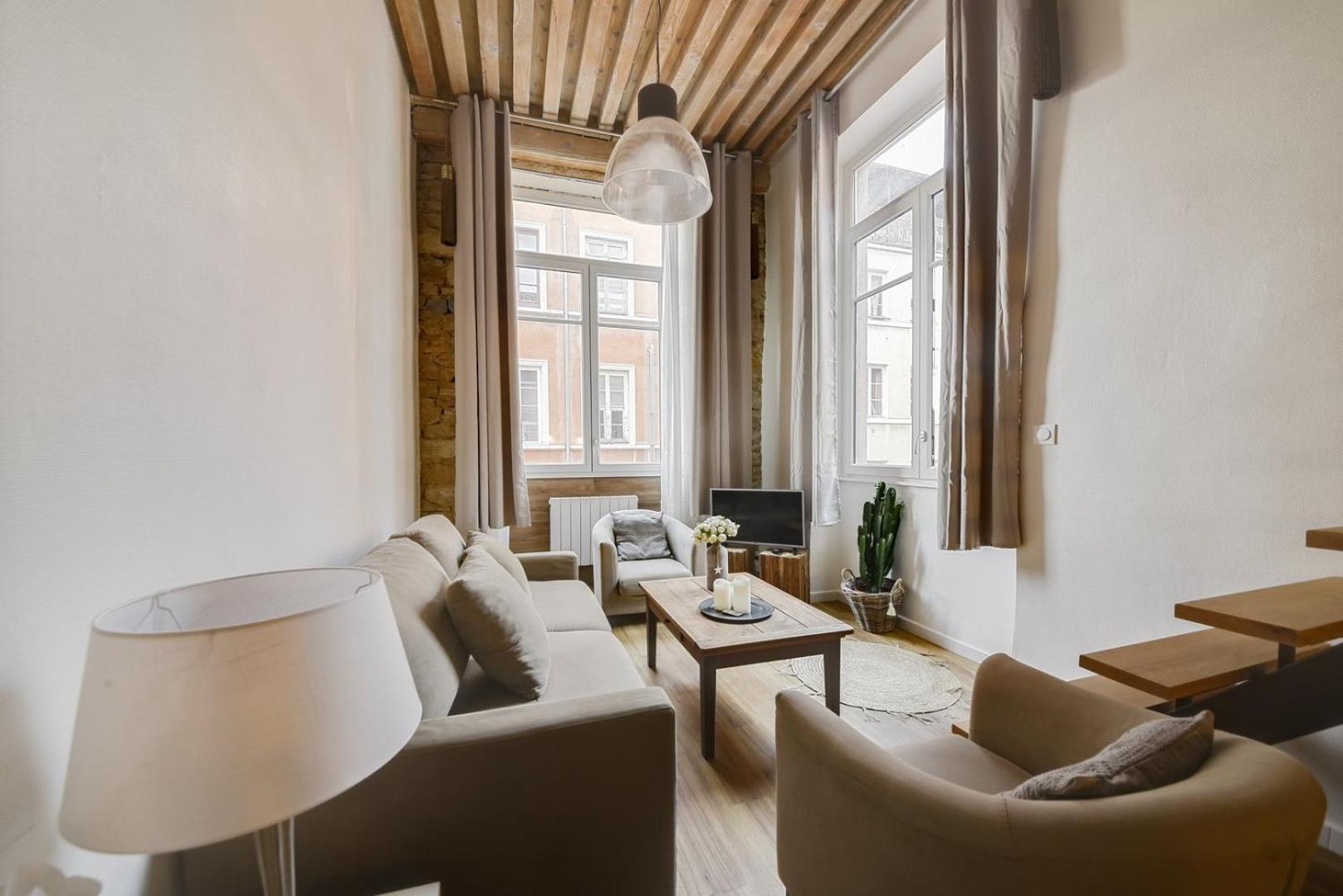 Guestready - Magnificent Duplex Canut Hypercentre Lyon Exteriör bild